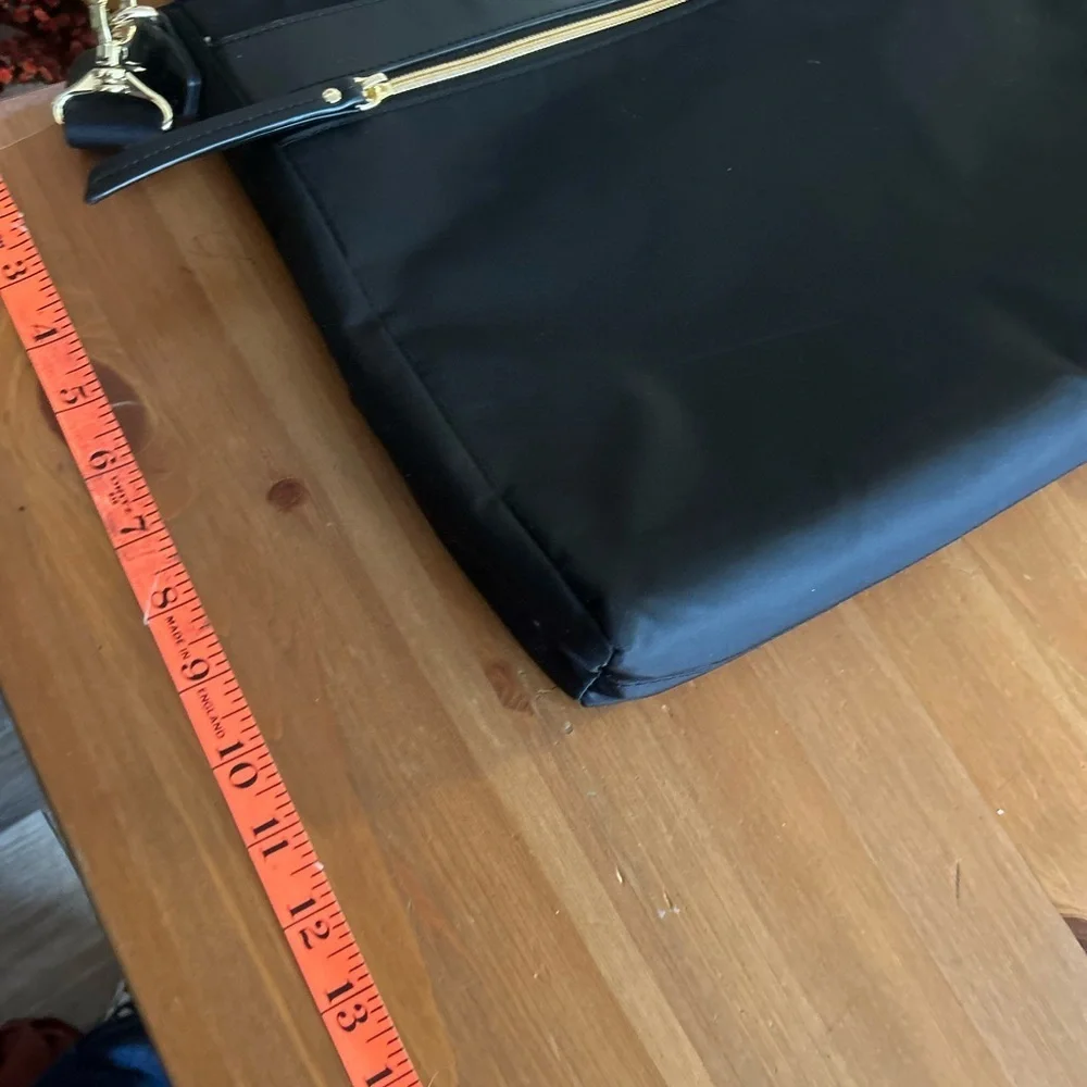 SAMSONITE SMARTSLEEVE CONVERTIBLE SLIM SOFT BRIEF LAPTOP CASE BLACK NYLON